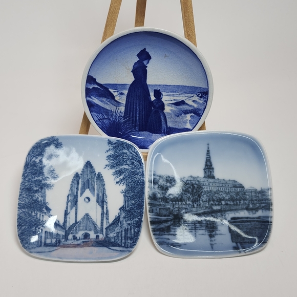 3 Mini Vit Copenhagen Denmark Plates" FANO", "Grundtvigs", & "Christiansborg" - Picture 6 of 17